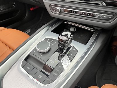 صورة 13 لـ 2023 BMW Z4