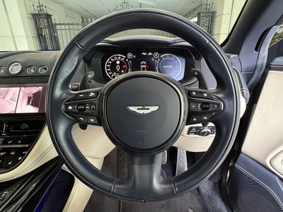 2022 Aston Martin DBX — миниатюра 40