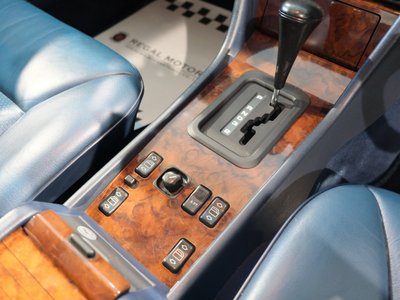 صورة 29 لـ 1993 Mercedes-BENZ E-CLASS