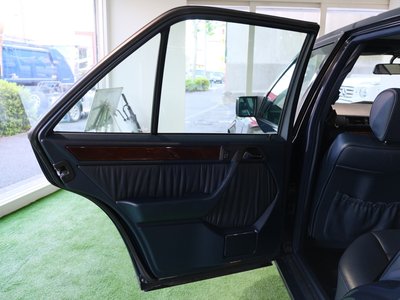 صورة 16 لـ 1993 Mercedes-BENZ E-CLASS