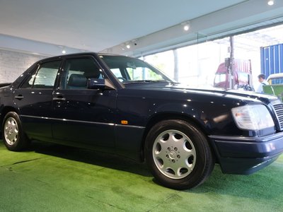 صورة 8 لـ 1993 Mercedes-BENZ E-CLASS