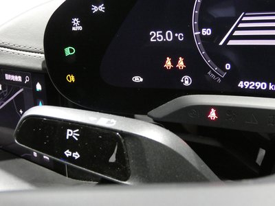 صورة 26 لـ 2021 Porsche TAYCAN