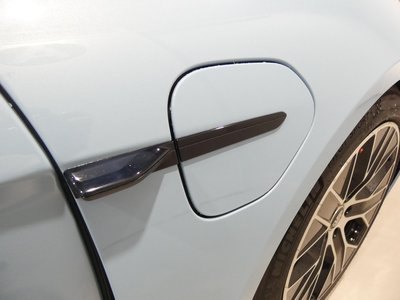 صورة 65 لـ 2021 Porsche TAYCAN