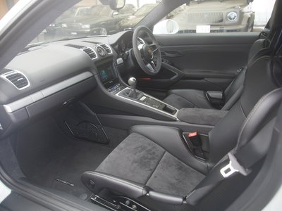 2016 Porsche CAYMAN thumbnail 27