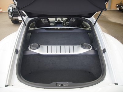 2016 Porsche CAYMAN thumbnail 32