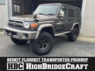 2015 Toyota LAND CRUISER 70 — фото 1