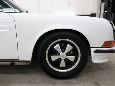 1972 Porsche 911 photo 32