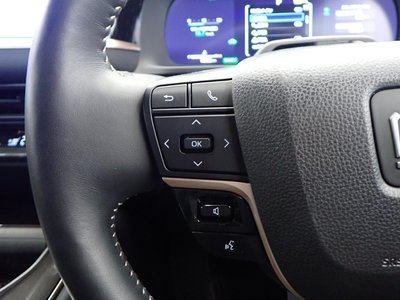 2024 Toyota CROWN SPORT 照片 42