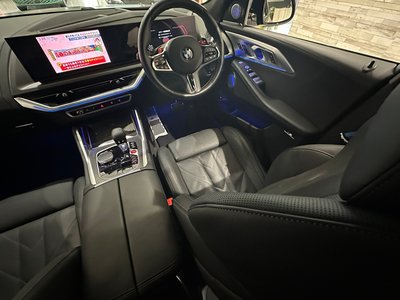 صورة 31 لـ 2023 BMW XM
