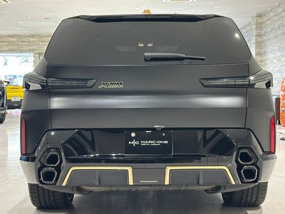 صورة 13 لـ 2023 BMW XM