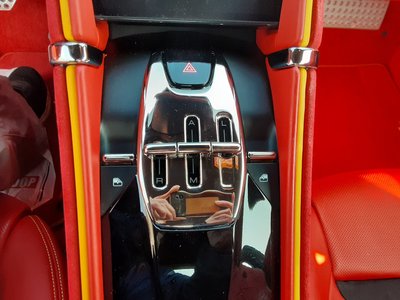 صورة 20 لـ 2021 Ferrari ROMA