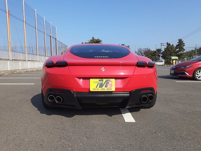 صورة 8 لـ 2021 Ferrari ROMA
