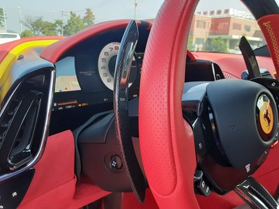 صورة 23 لـ 2021 Ferrari ROMA