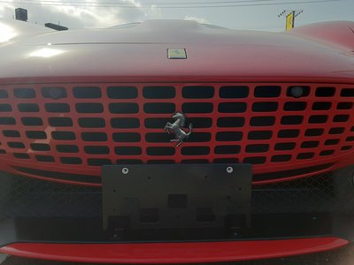 صورة 12 لـ 2021 Ferrari ROMA