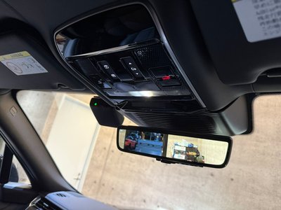 2025 LAND Rover RANGE ROVER photo 4