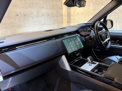 2025 LAND Rover RANGE ROVER thumbnail 37
