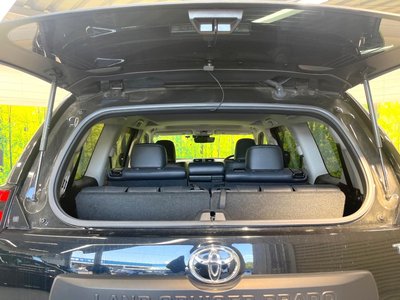 2023 Toyota LAND CRUISER PRADO 缩略图 36