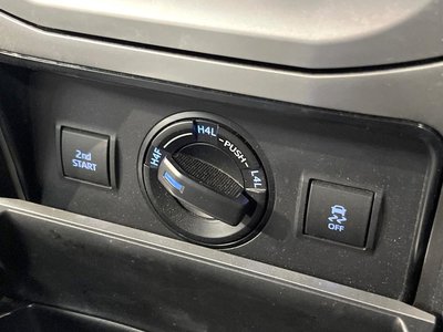 2023 Toyota LAND CRUISER PRADO 缩略图 33