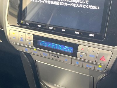 2023 Toyota LAND CRUISER PRADO 缩略图 32