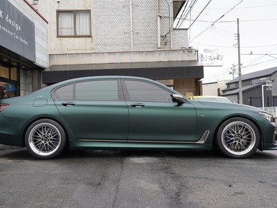 2019 BMW 7 SERIES photo 4