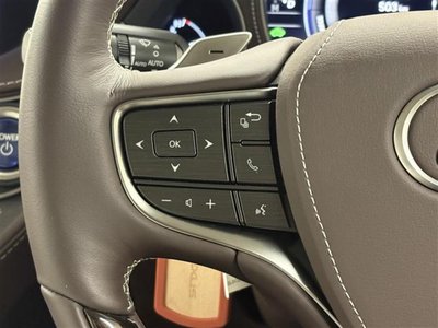 2017 Lexus LS thumbnail 17