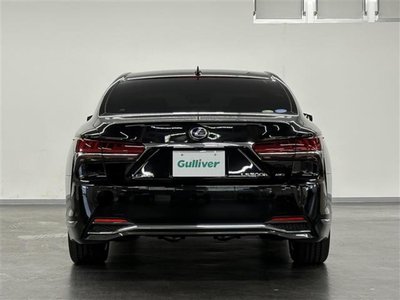 2017 Lexus LS thumbnail 37