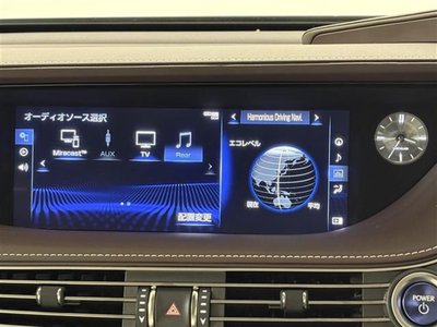2017 Lexus LS photo 7