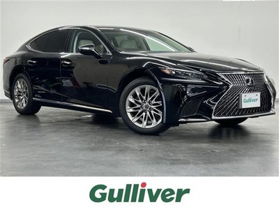 2017 Lexus LS photo 1