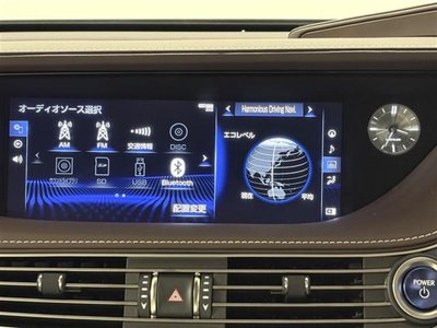 2017 Lexus LS photo 6