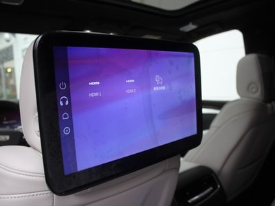 2025 Cadillac ESCALADE photo 16