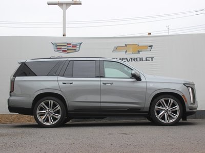2025 Cadillac ESCALADE photo 8