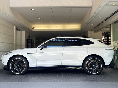 صورة 11 لـ 2024 Aston Martin DBX