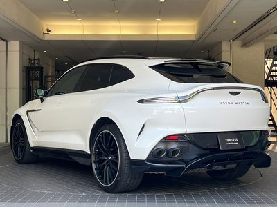 صورة 8 لـ 2024 Aston Martin DBX