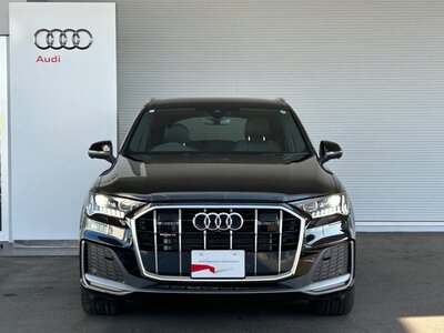 2023 AUDI Q7 photo 2