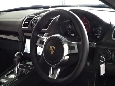 2015 Porsche BOXSTER photo 16