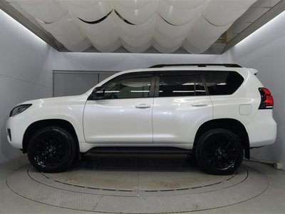2023 Toyota LAND CRUISER PRADO — фото 2