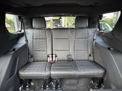 صورة مصغرة 10 لـ 2023 Cadillac ESCALADE