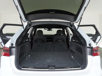 صورة 18 لـ 2024 AUDI A6 AVANT