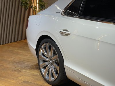 2013 Bentley FLYING SPUR — фото 8