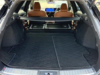 2025 Toyota CROWN ESTATE thumbnail 41