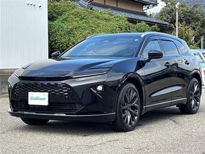 2025 Toyota CROWN ESTATE photo 4