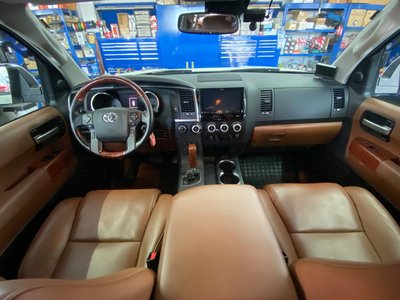 صورة 6 لـ 2018 Toyota SEQUOIA