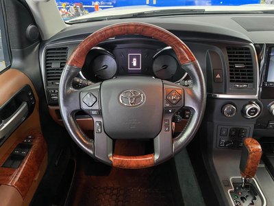 صورة 13 لـ 2018 Toyota SEQUOIA