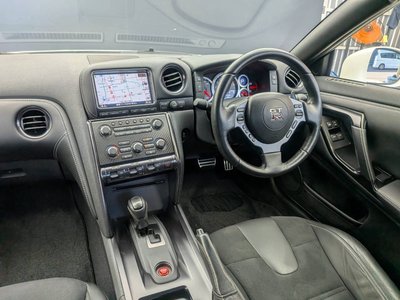 صورة مصغرة 9 لـ 2014 Nissan GT-R