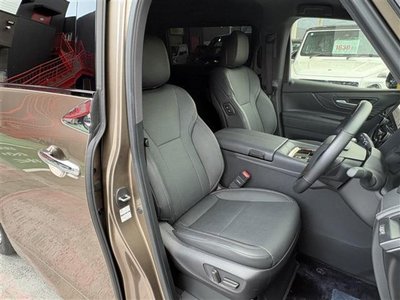 2025 Toyota ALPHARD — фото 25