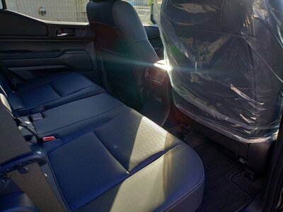 صورة 23 لـ 2024 Toyota LAND CRUISER 250