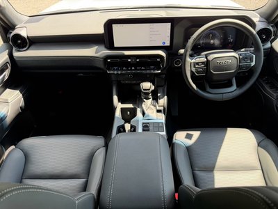 صورة 71 لـ 2026 Toyota LAND CRUISER 250