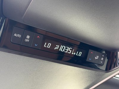 2025 Toyota VELLFIRE 照片 68
