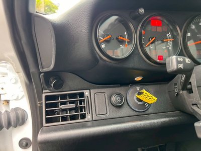 صورة مصغرة 44 لـ 1997 Porsche 911