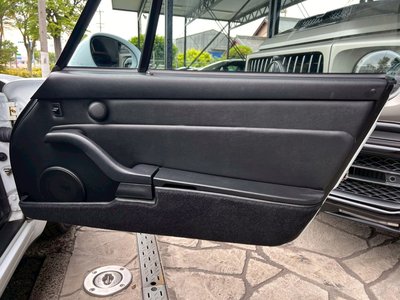 صورة مصغرة 57 لـ 1997 Porsche 911